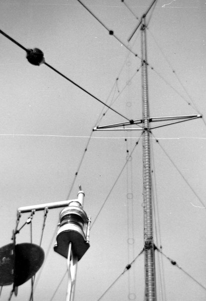 Radio 270 aerial mast